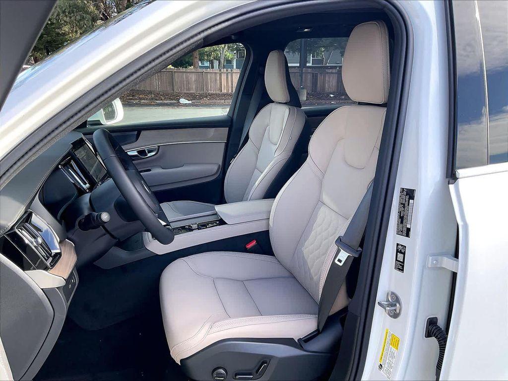 new 2026 Volvo XC90 Plug-In Hybrid car, priced at $84,930