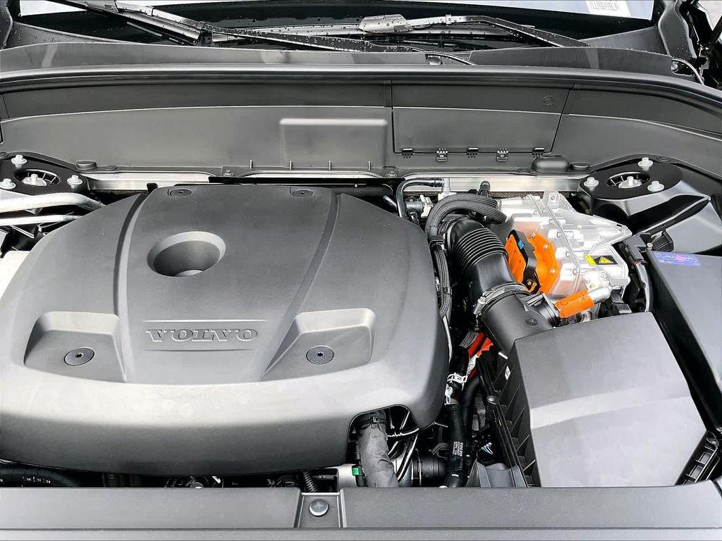 new 2026 Volvo XC90 Plug-In Hybrid car, priced at $94,175