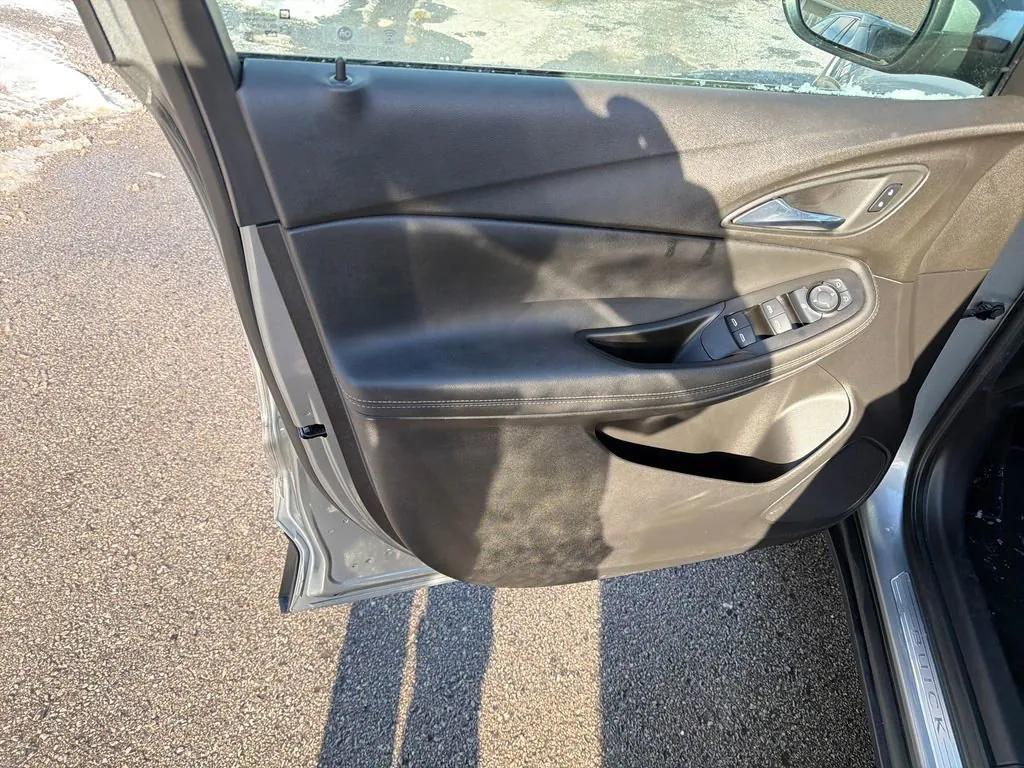 used 2023 Buick Encore GX car, priced at $18,999