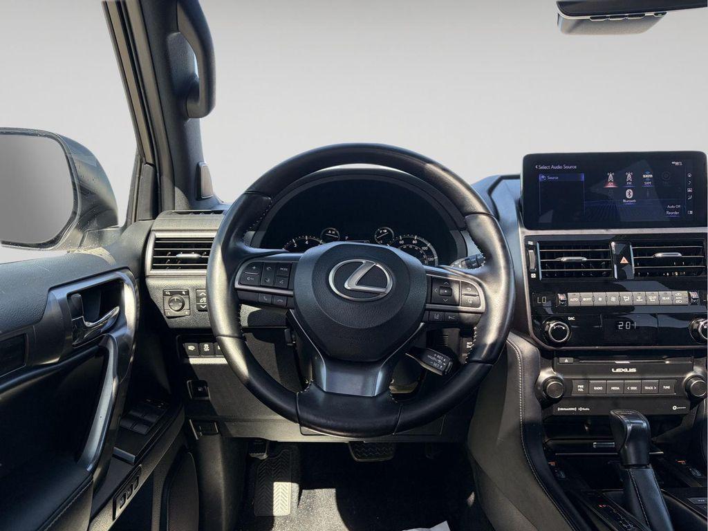 used 2022 Lexus GX 460 car, priced at $44,900