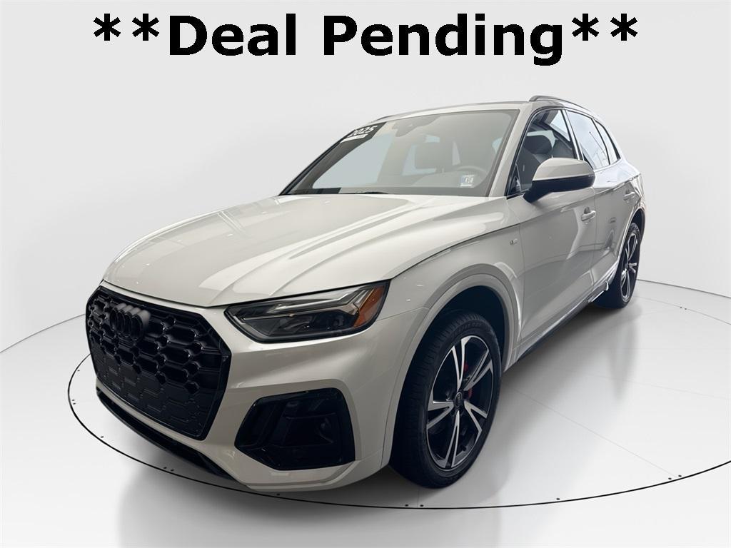 used 2025 Audi Q5 car, priced at $45,487