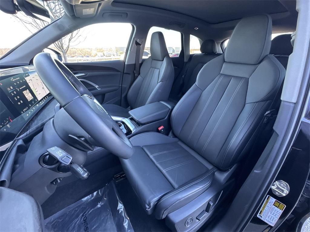 used 2025 Audi Q5 car, priced at $50,987