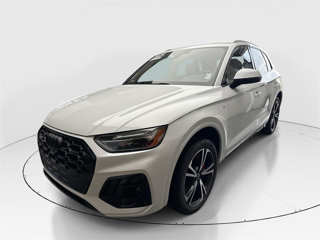 used 2025 Audi Q5 car, priced at $46,587