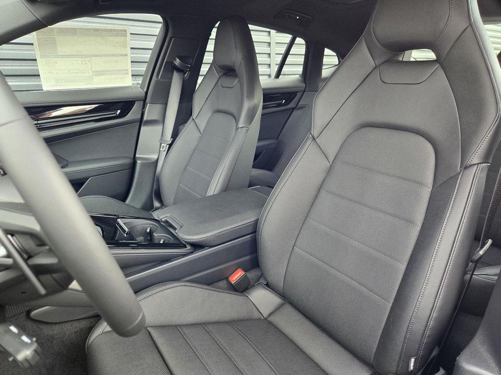 new 2026 Porsche Panamera car, priced at $124,510