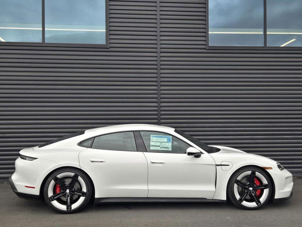 new 2025 Porsche Taycan car