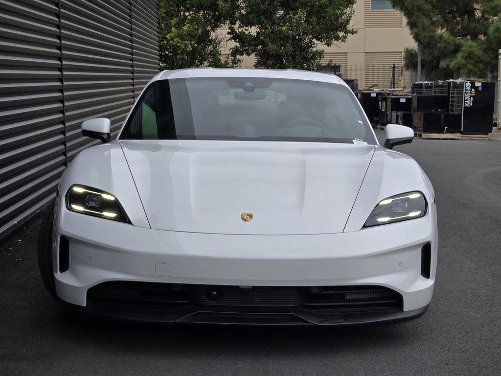 new 2025 Porsche Taycan car