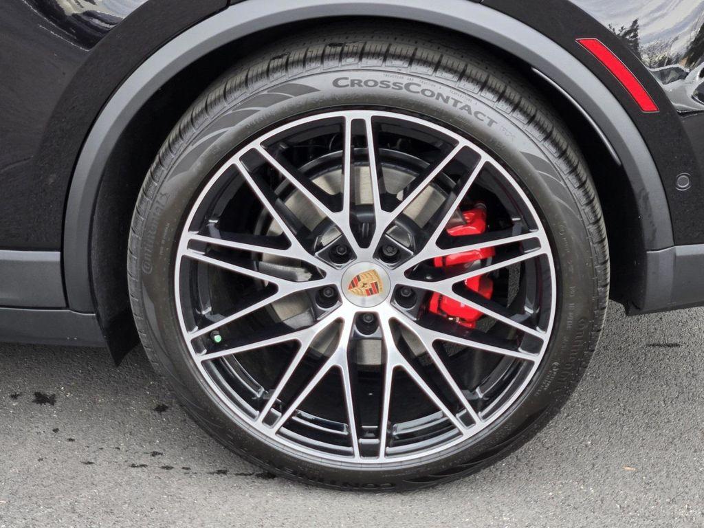 new 2025 Porsche Macan car, priced at $108,665