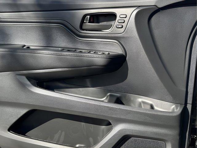 new 2026 Honda Odyssey car, priced at $43,932