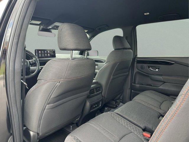 new 2026 Honda Pilot car, priced at $43,527