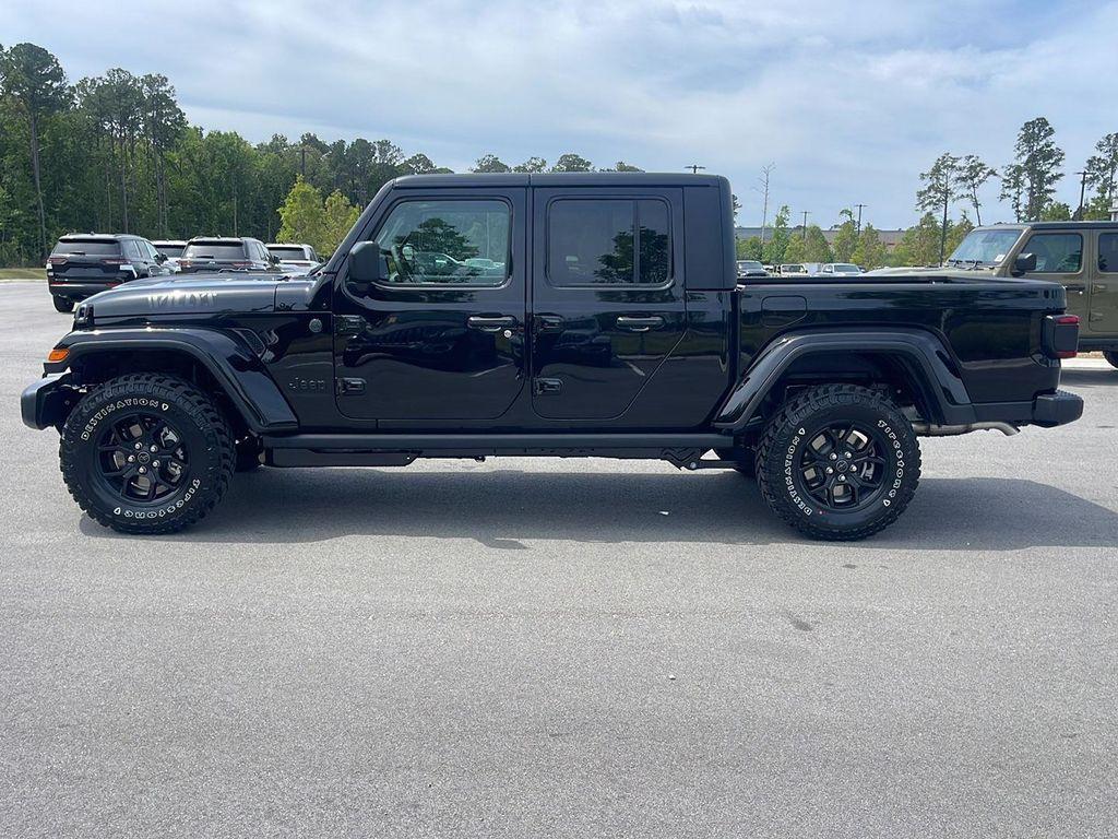 new 2026 Jeep Gladiator car, priced at $47,967