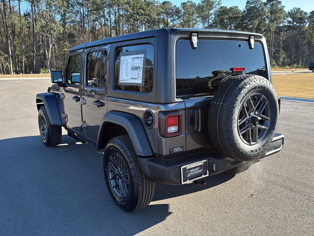 new 2026 Jeep Wrangler car, priced at $43,710