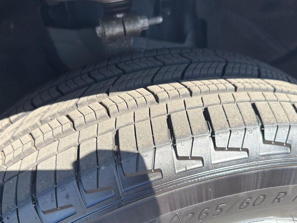 new 2025 Jeep Grand Cherokee L car, priced at $35,925