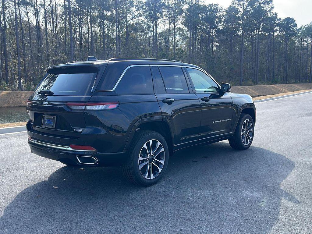 new 2025 Jeep Grand Cherokee car, priced at $54,120