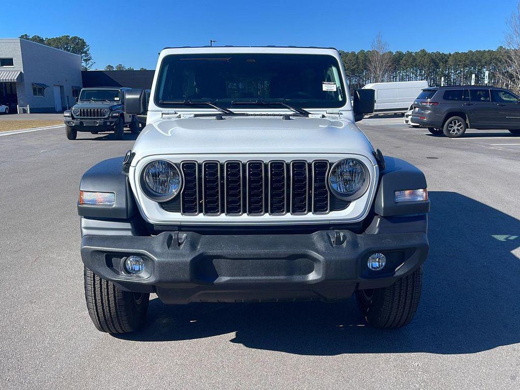 new 2026 Jeep Wrangler car, priced at $43,115