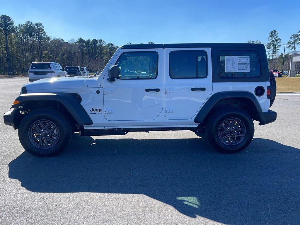 new 2026 Jeep Wrangler car, priced at $43,115