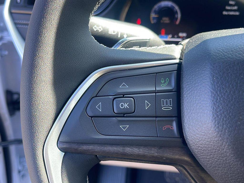 new 2026 Jeep Grand Cherokee car, priced at $48,135