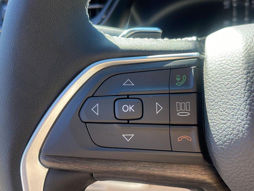 new 2026 Jeep Grand Cherokee L car, priced at $47,976