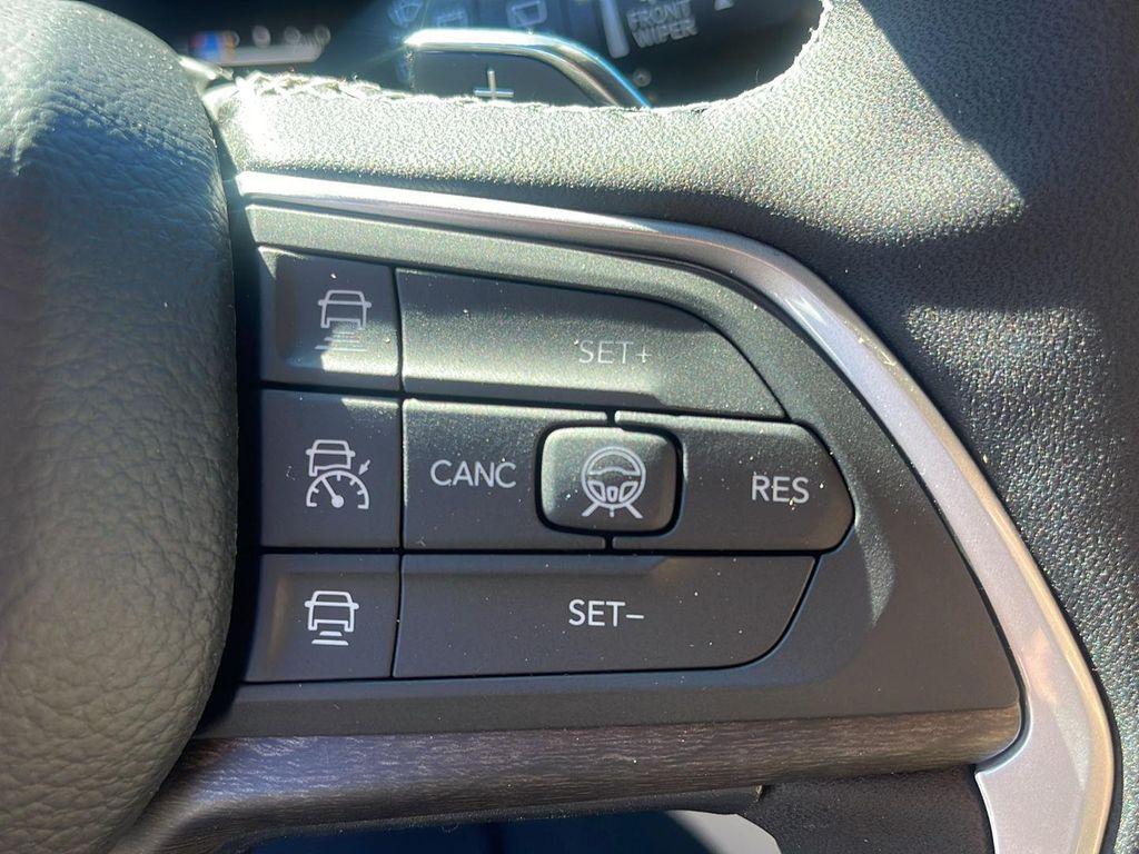 new 2026 Jeep Grand Cherokee L car, priced at $47,976