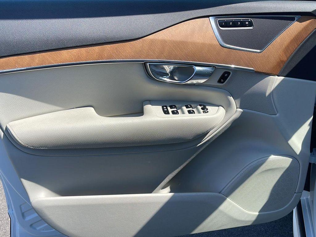 used 2021 Volvo XC90 car, priced at $27,698