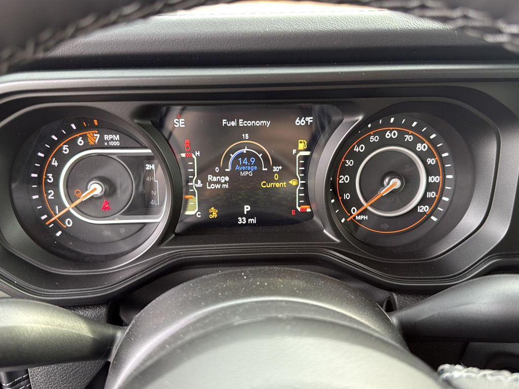 new 2025 Jeep Gladiator car, priced at $52,340