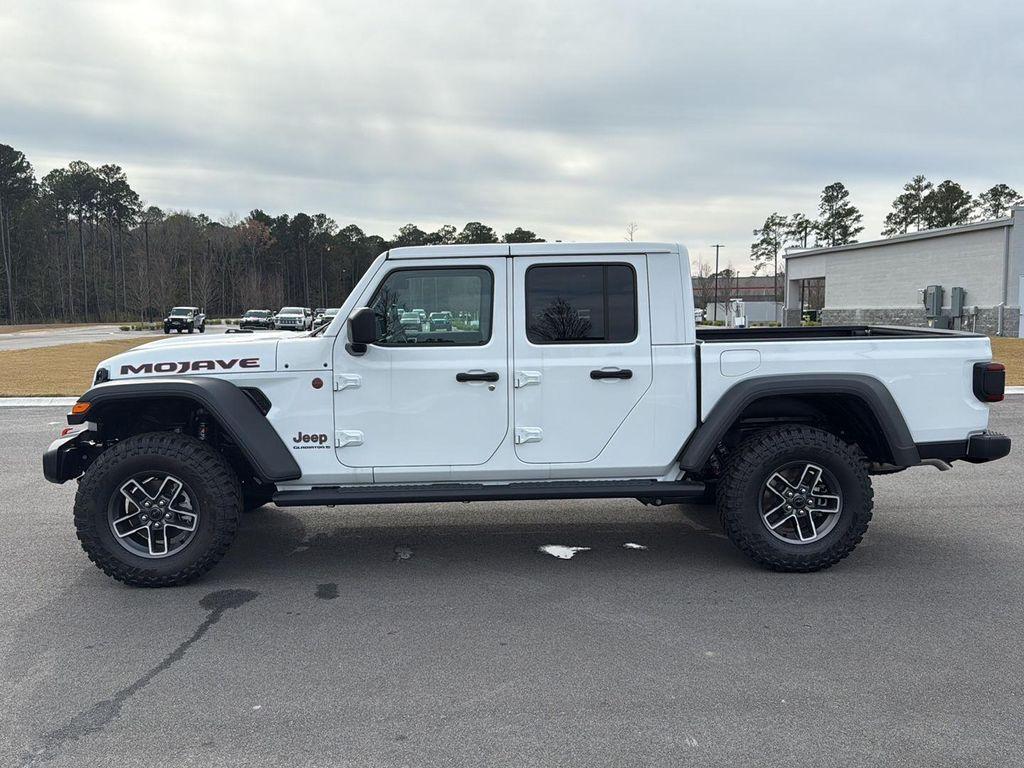 new 2025 Jeep Gladiator car, priced at $52,340
