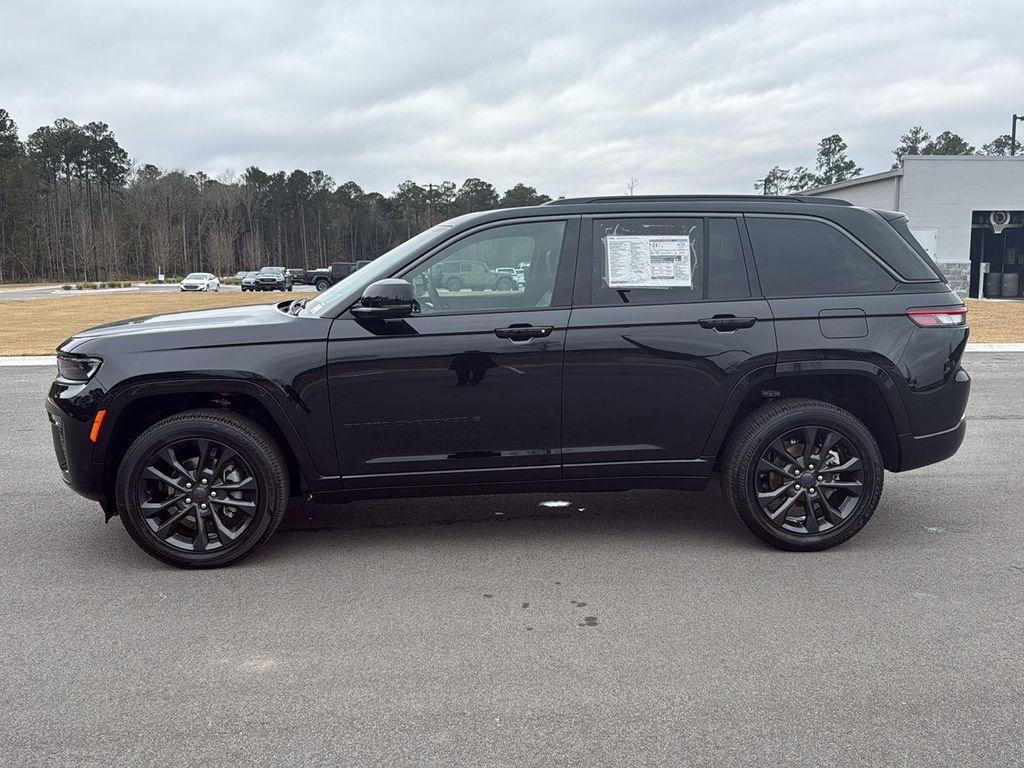 new 2026 Jeep Grand Cherokee car, priced at $53,305