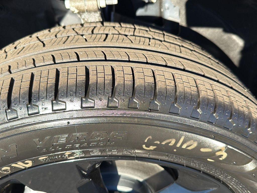 new 2026 Jeep Grand Cherokee car, priced at $46,805