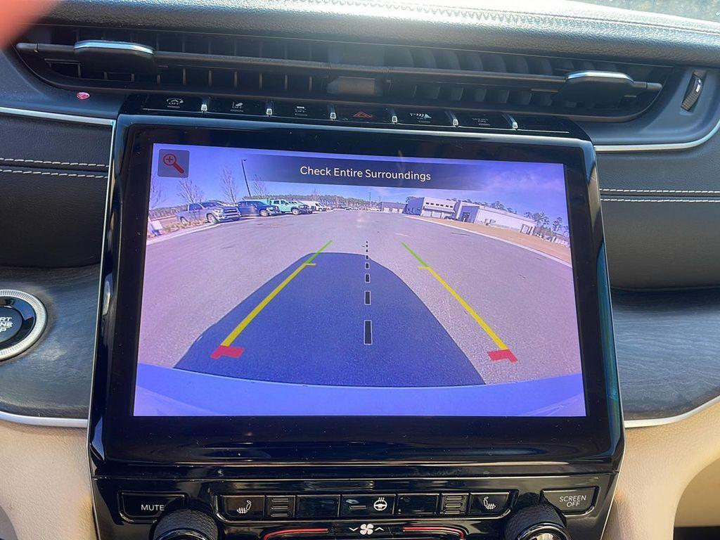 used 2021 Jeep Grand Cherokee L car