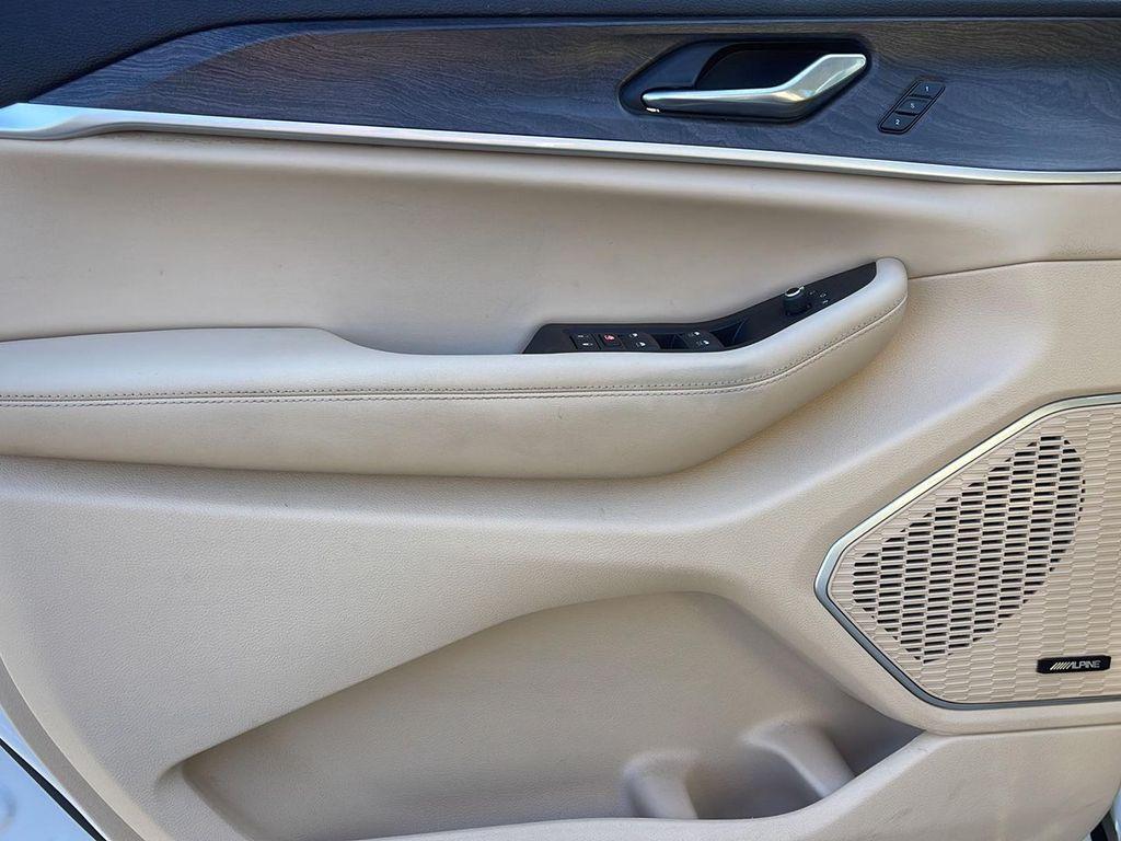 used 2021 Jeep Grand Cherokee L car