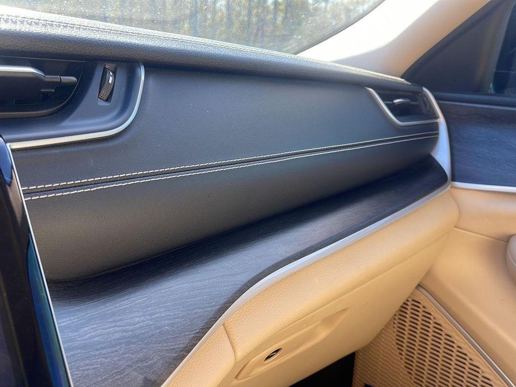 used 2021 Jeep Grand Cherokee L car