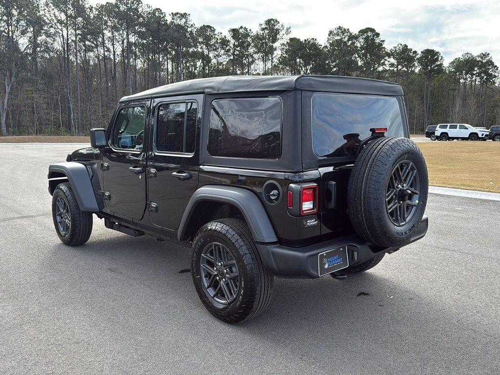new 2026 Jeep Wrangler car, priced at $41,815