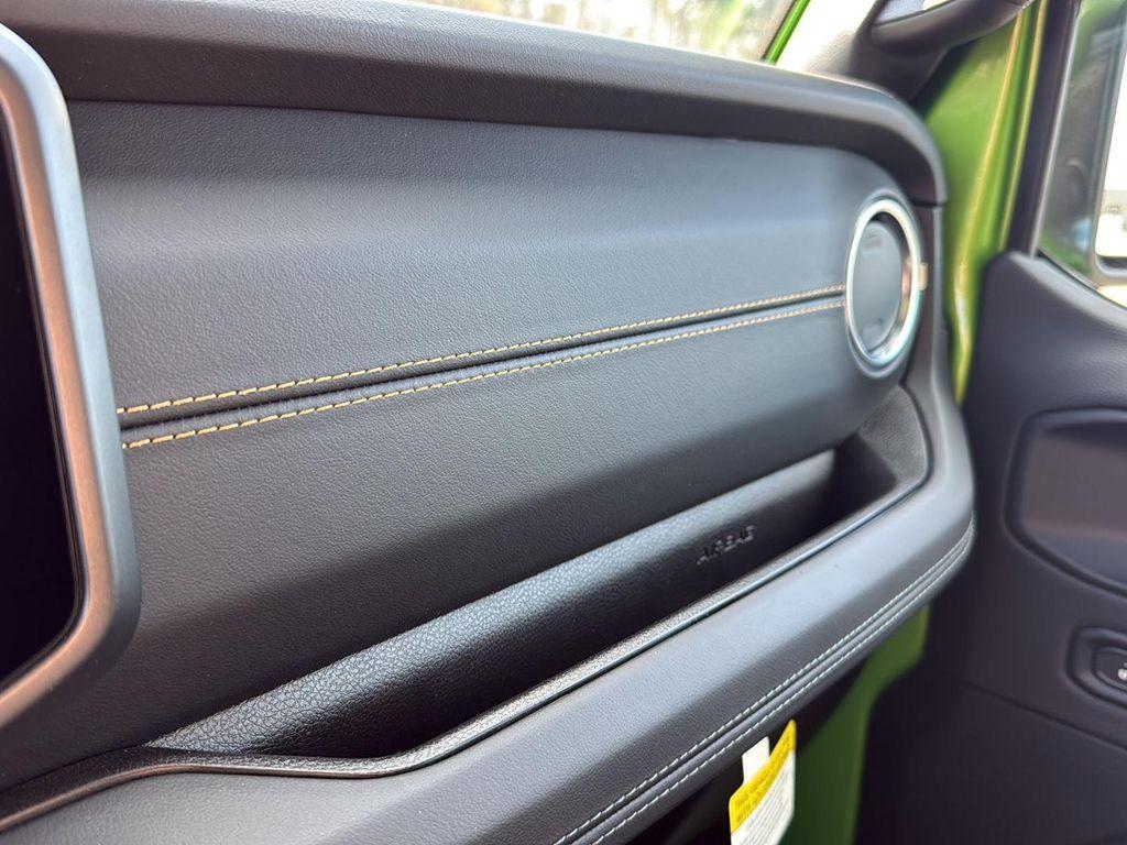 new 2026 Jeep Gladiator car, priced at $51,030