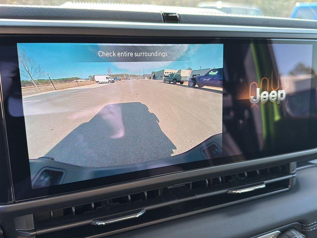 new 2026 Jeep Gladiator car, priced at $51,030