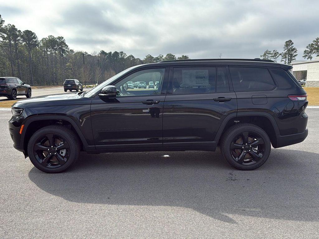new 2025 Jeep Grand Cherokee L car, priced at $41,875