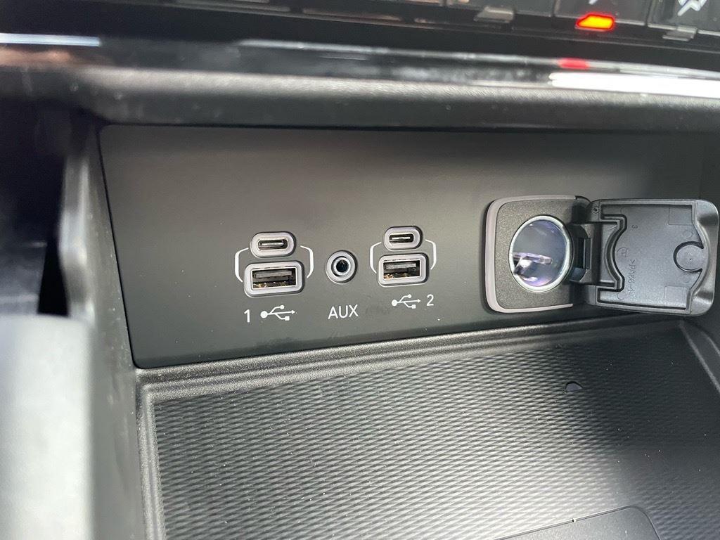 new 2025 Jeep Grand Cherokee car, priced at $38,030