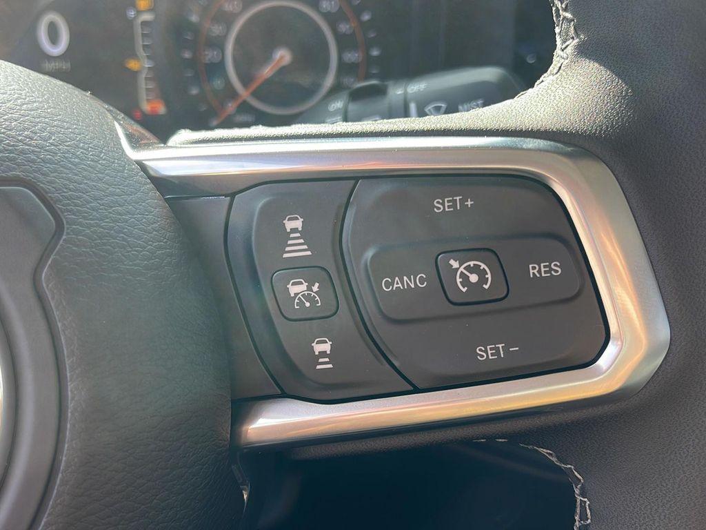 new 2025 Jeep Wrangler car, priced at $44,625