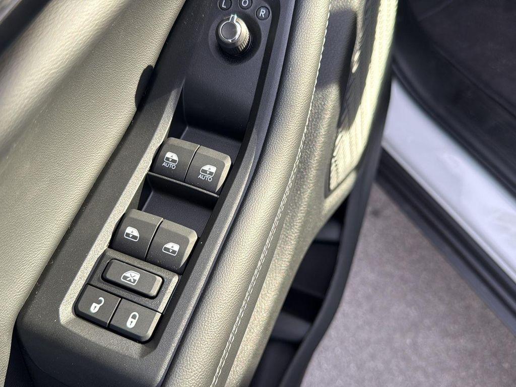 new 2025 Jeep Grand Cherokee car, priced at $32,030