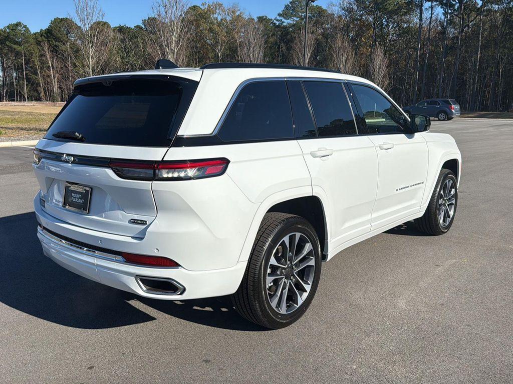 new 2025 Jeep Grand Cherokee car, priced at $55,525