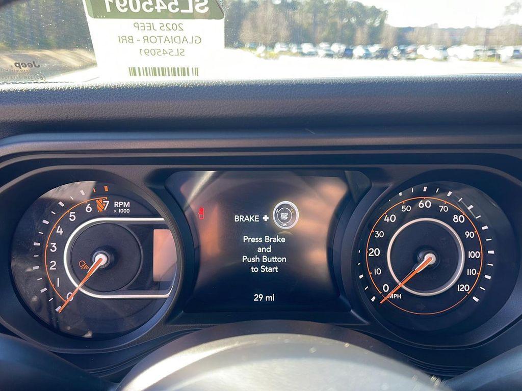 new 2025 Jeep Gladiator car, priced at $40,595