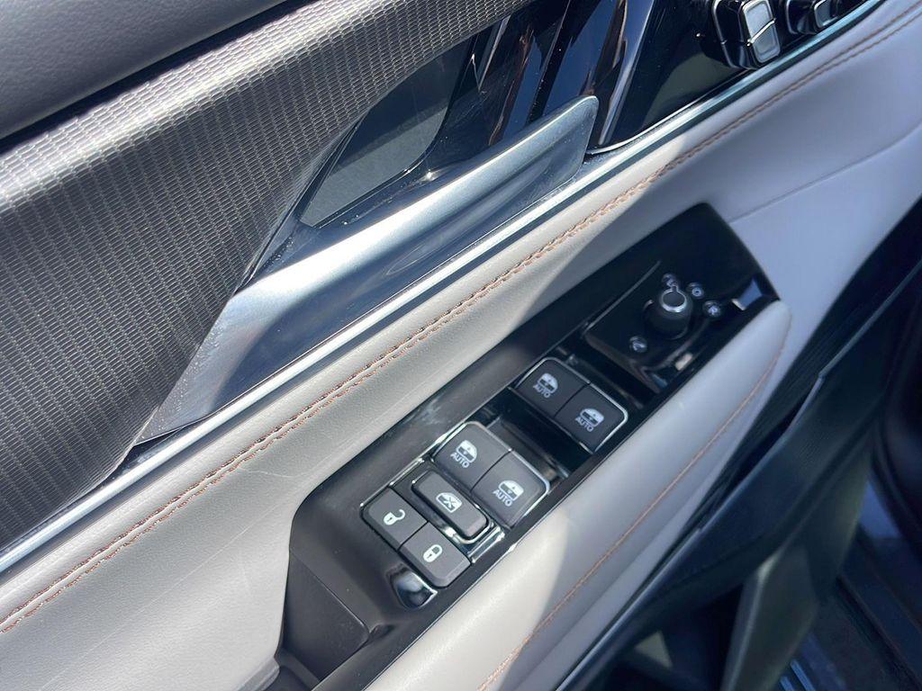 new 2026 Jeep Grand Wagoneer car, priced at $93,342