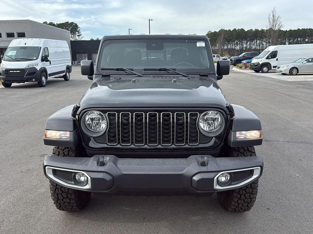 new 2025 Jeep Gladiator car, priced at $42,160