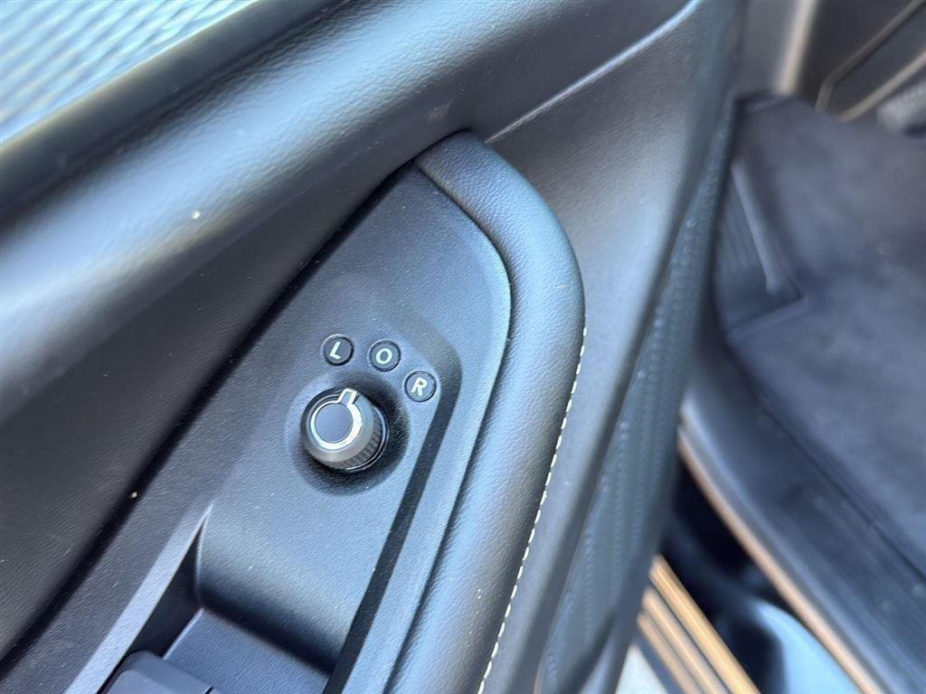 new 2025 Jeep Grand Cherokee car, priced at $38,625