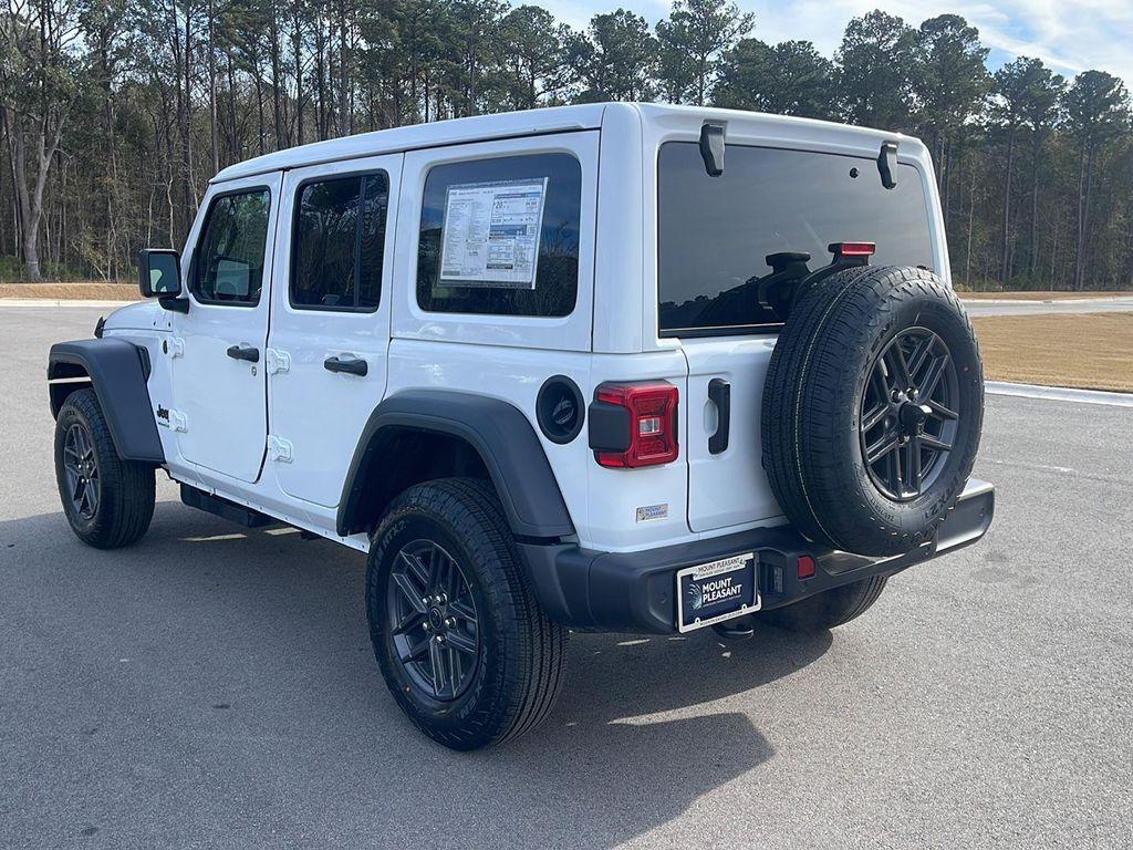 new 2026 Jeep Wrangler car, priced at $47,405