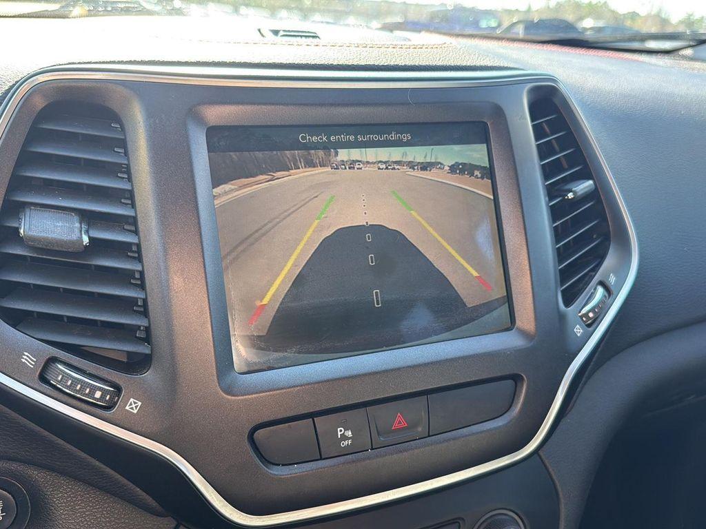 used 2019 Jeep Cherokee car, priced at $13,950