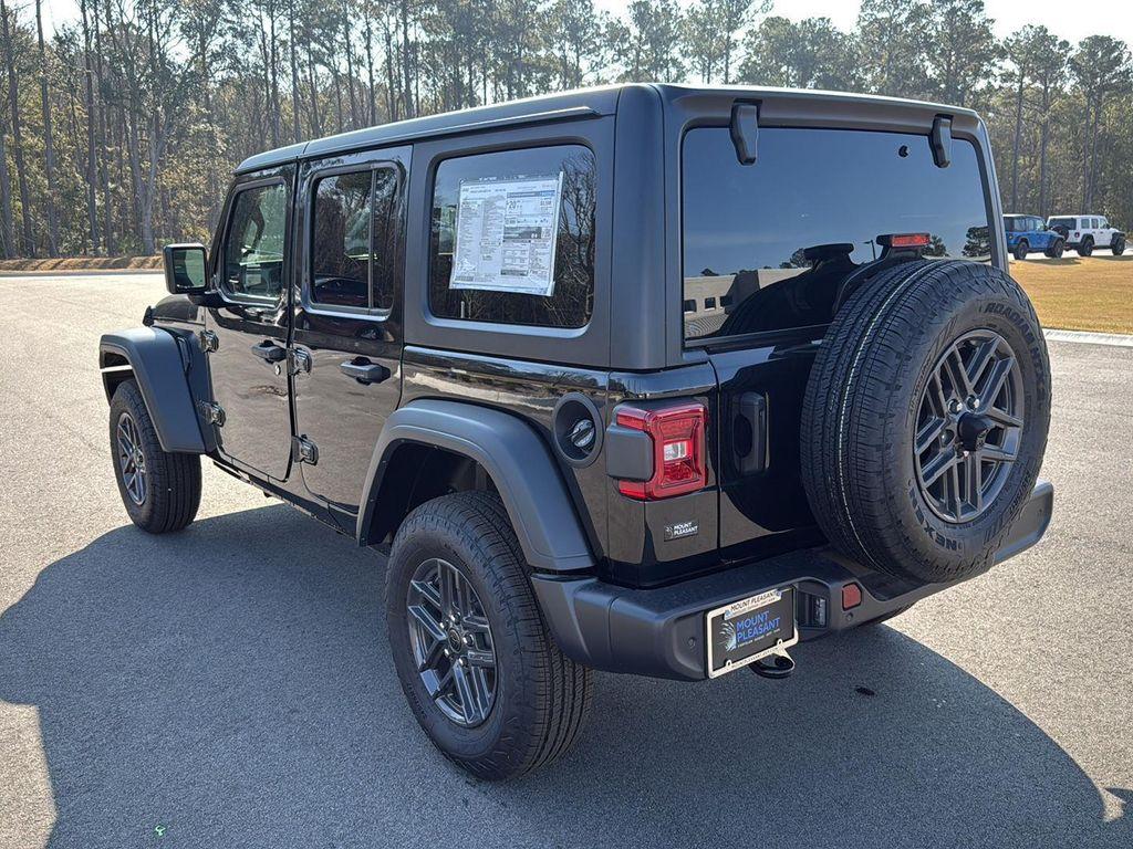 new 2025 Jeep Wrangler car, priced at $41,770