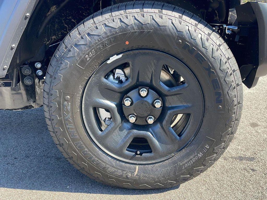 new 2026 Jeep Wrangler car, priced at $38,426