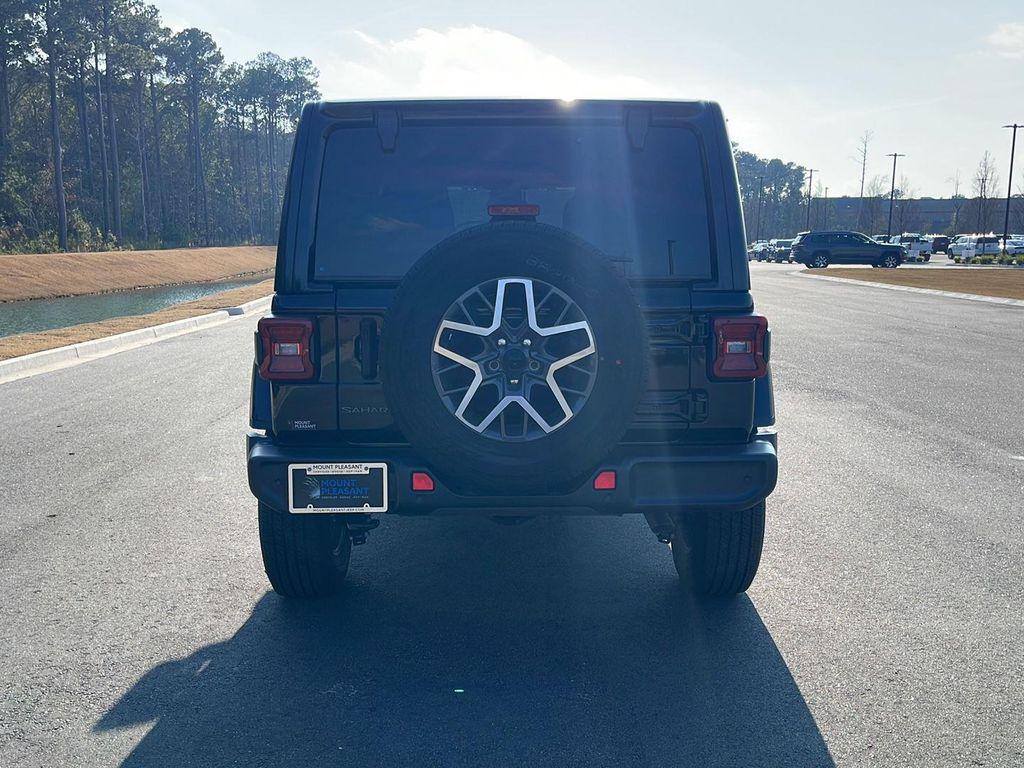 new 2025 Jeep Wrangler car, priced at $46,120