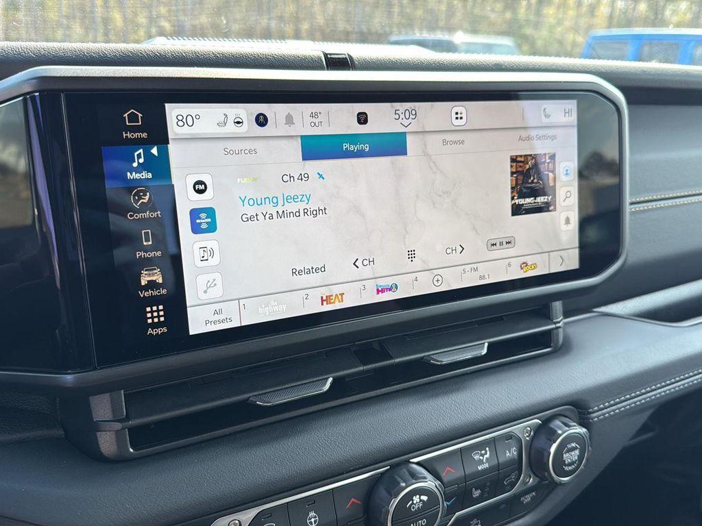 new 2026 Jeep Gladiator car, priced at $47,845