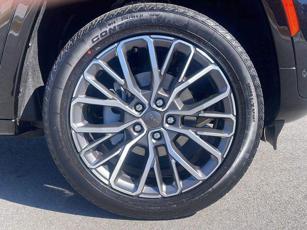 new 2026 Jeep Grand Cherokee car, priced at $62,310