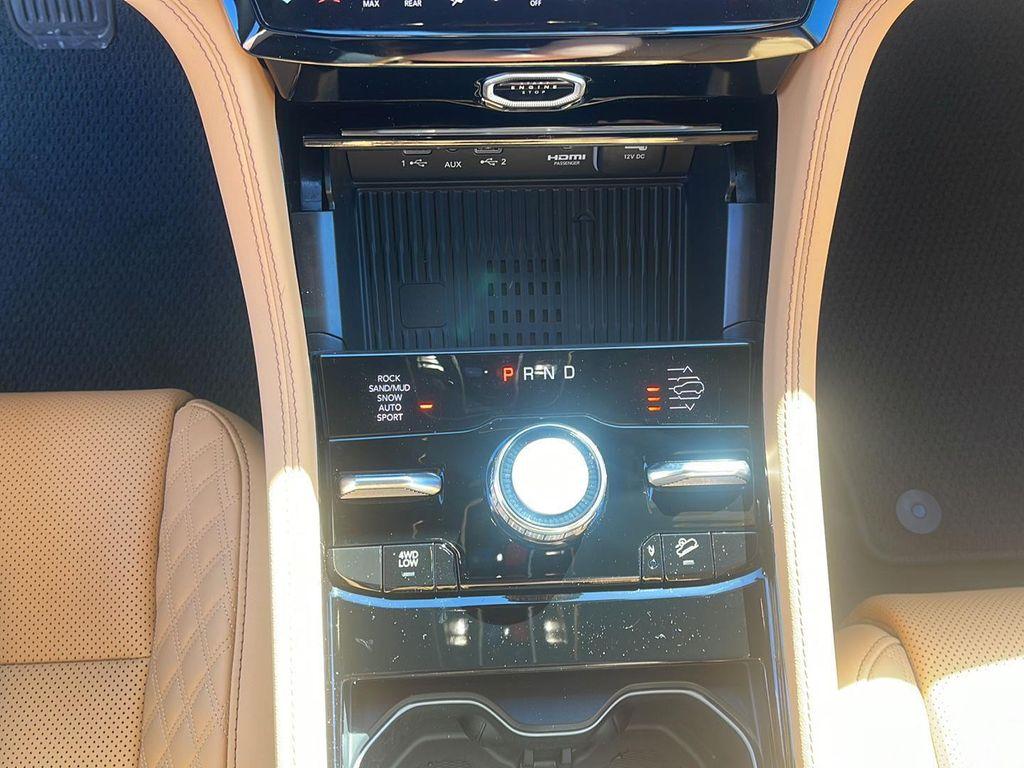 new 2026 Jeep Grand Cherokee car, priced at $62,310